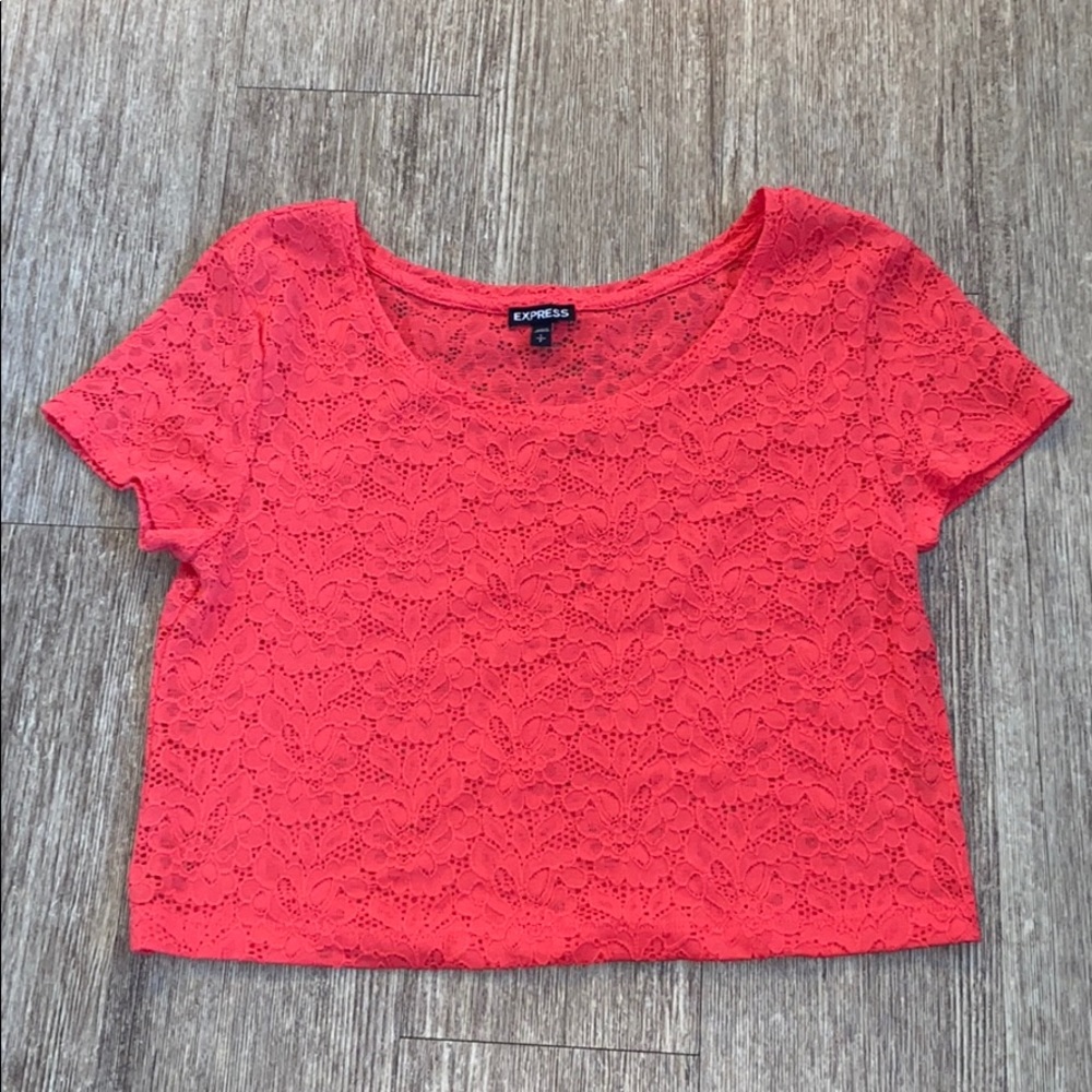 Crop top